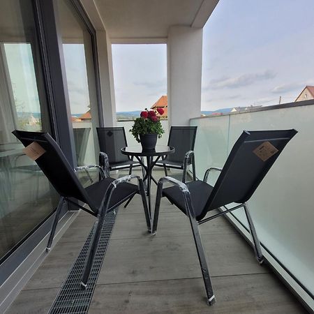 Apartman Bohemika Deluxe 브르흘라비 외부 사진